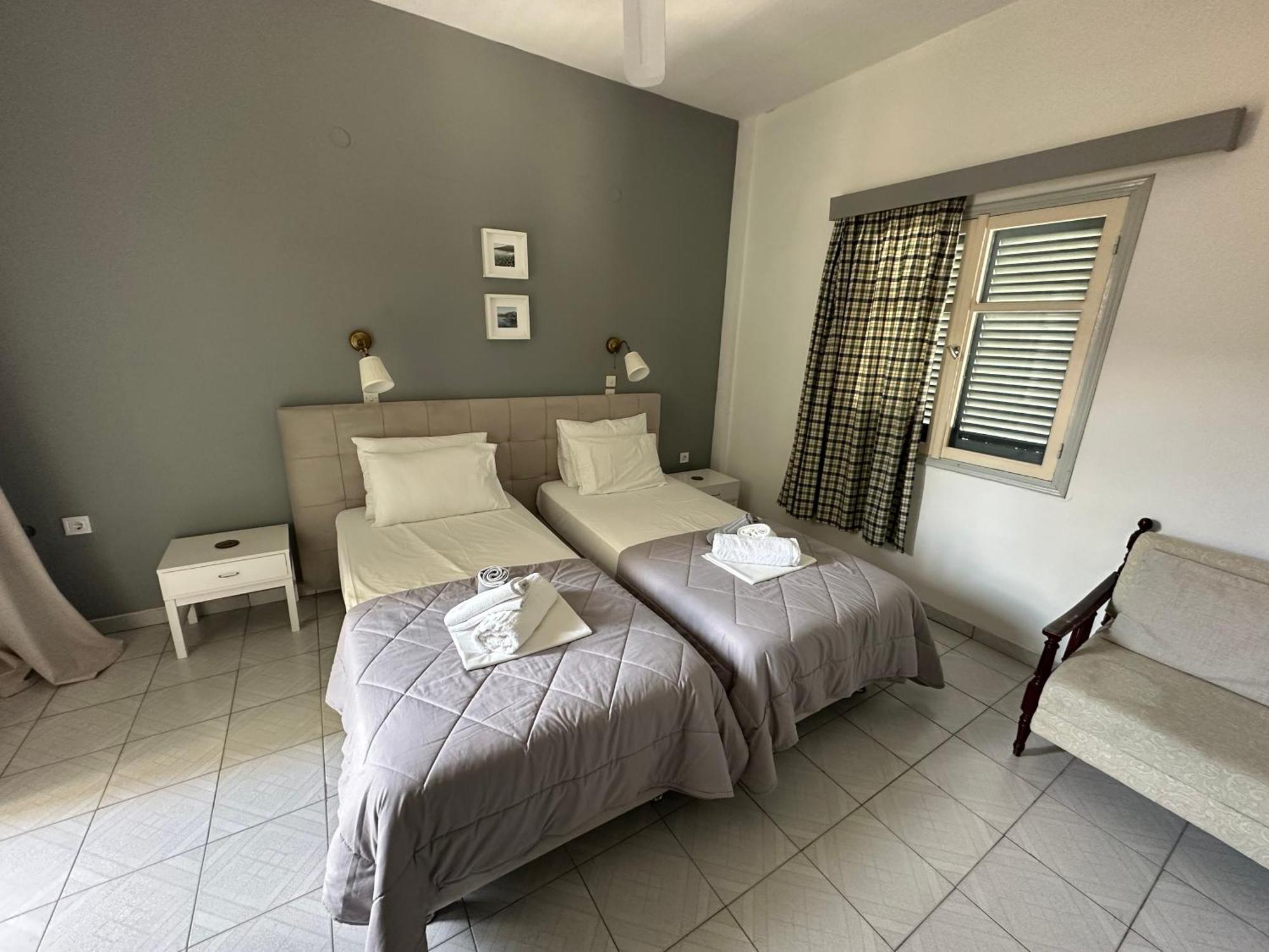 George Apartments Livadia  Exterior foto