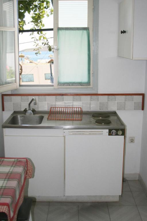 George Apartments Livadia  Zimmer foto